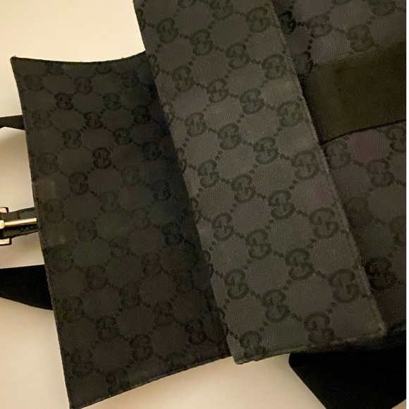 Authentic Vintage Gucci Black Monogram GG Jacquard Jackie Backpack main image 7